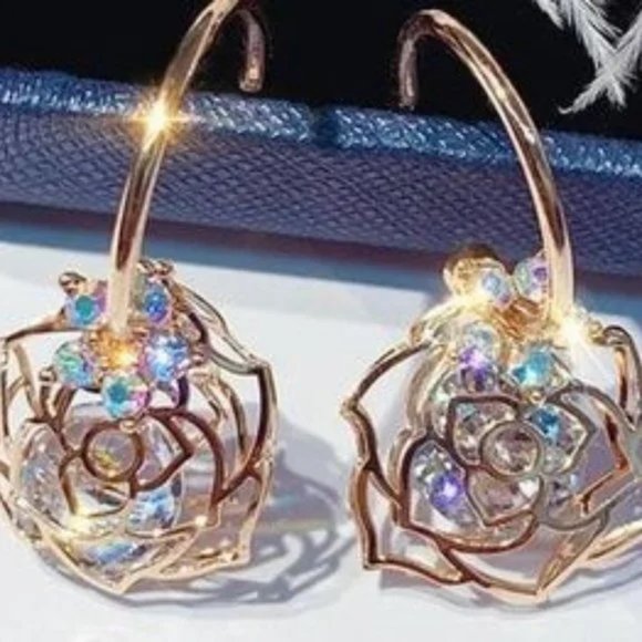 Zircon Flower Dangle Earrings Exquisite Gold Color Rose Crystal Drop E… - Picture 1 of 1
